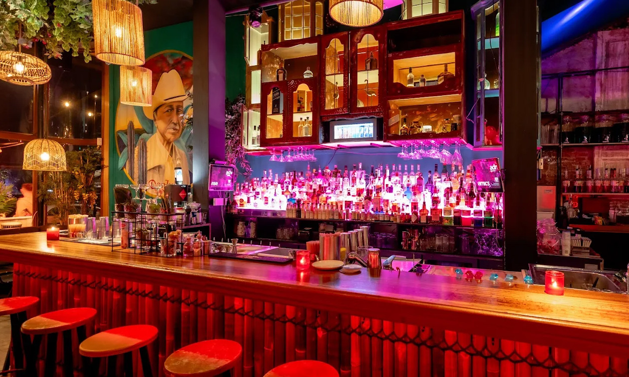 Bar Tender