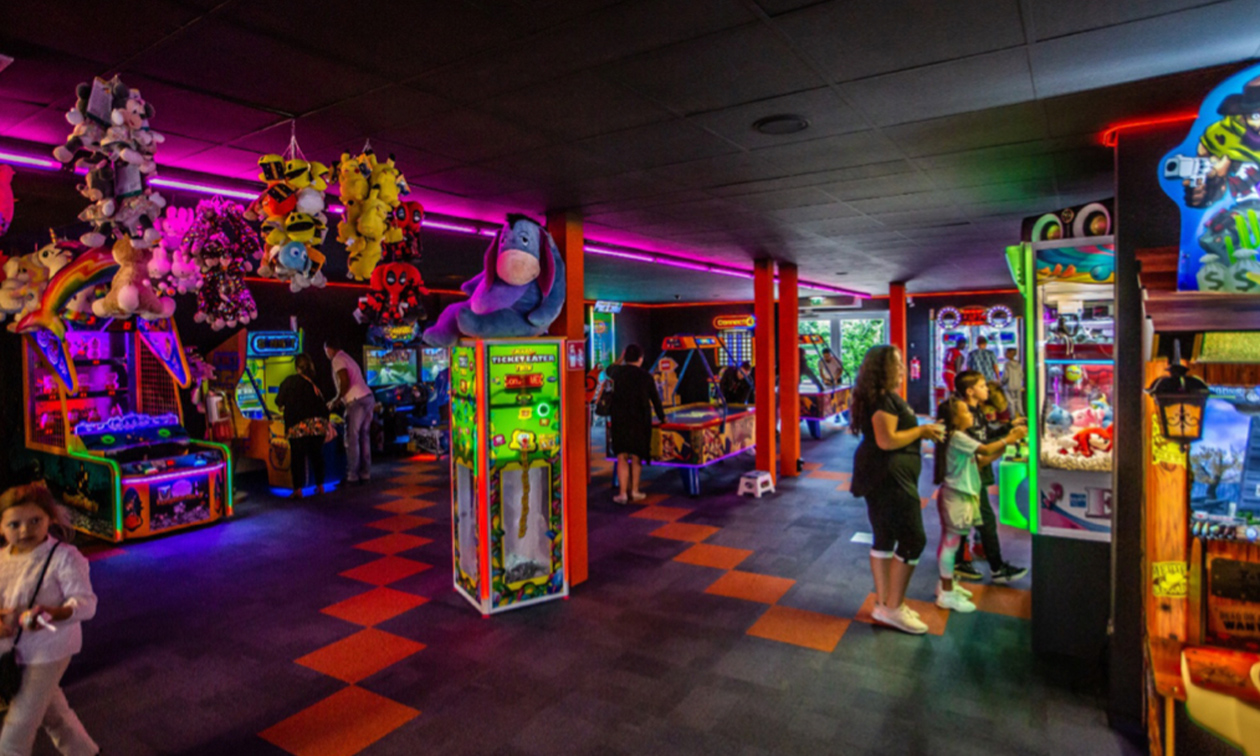 Let's Play-It - ALLES VOOR 'T JONG