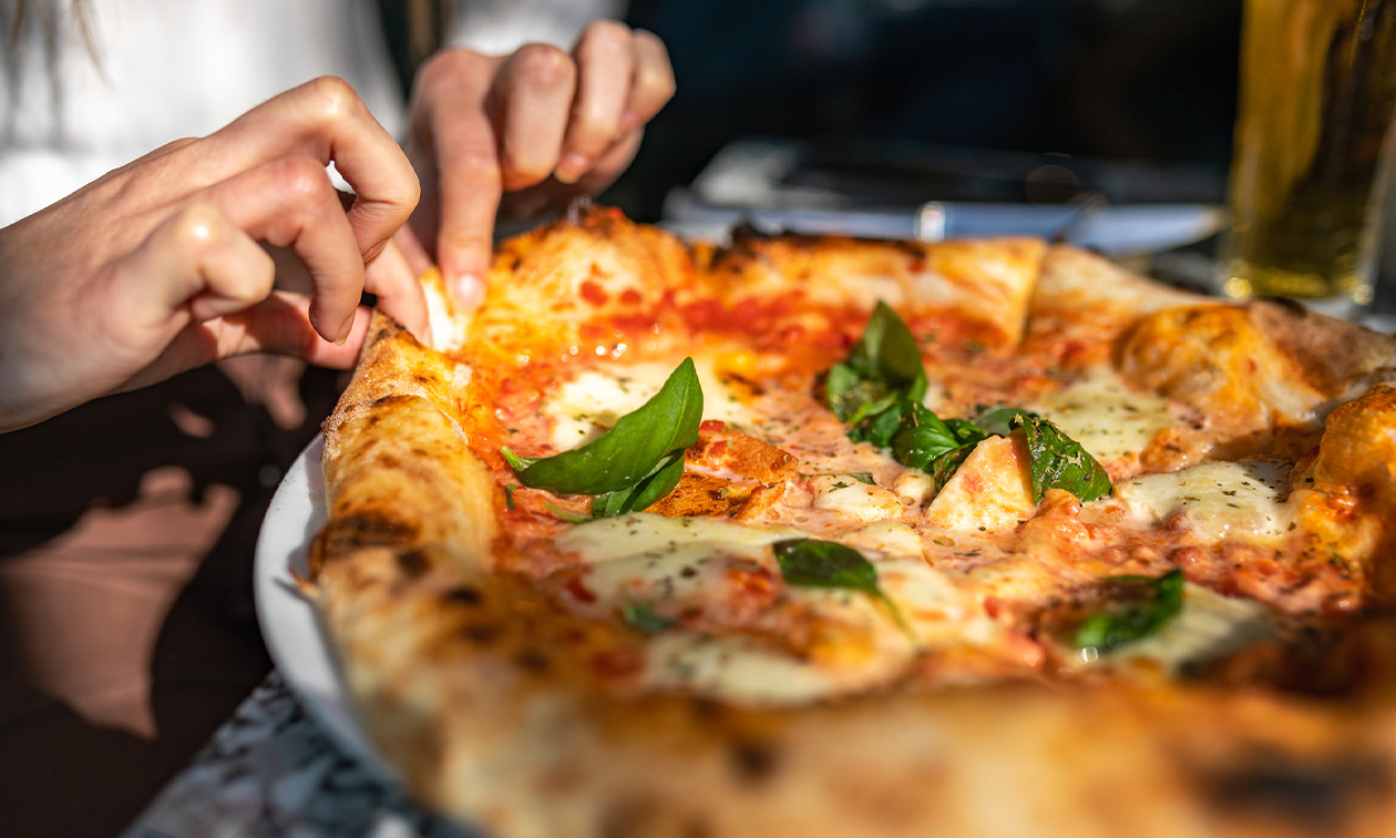 Lou Pizzeria