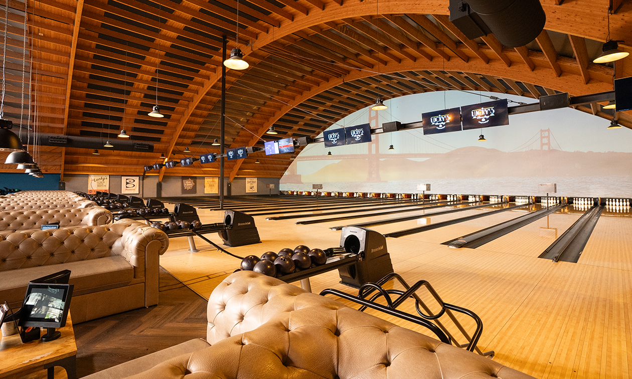 Lucky's Bowling Warmond