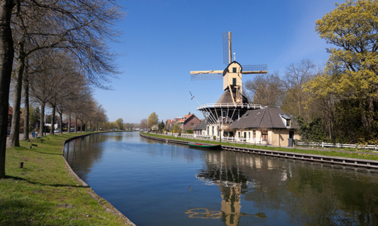 Rondvaartboot Assen