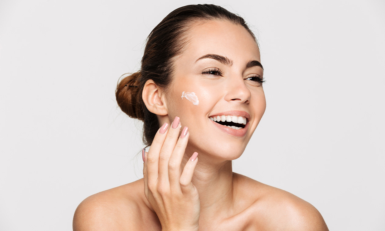 Gezichtsbehandeling naar keuze (30 of 60 min) of acupunctuur