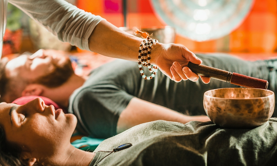Stiltewandeling met andullatietherapie of -massage + evt. klankschaalmeditatie of-massage