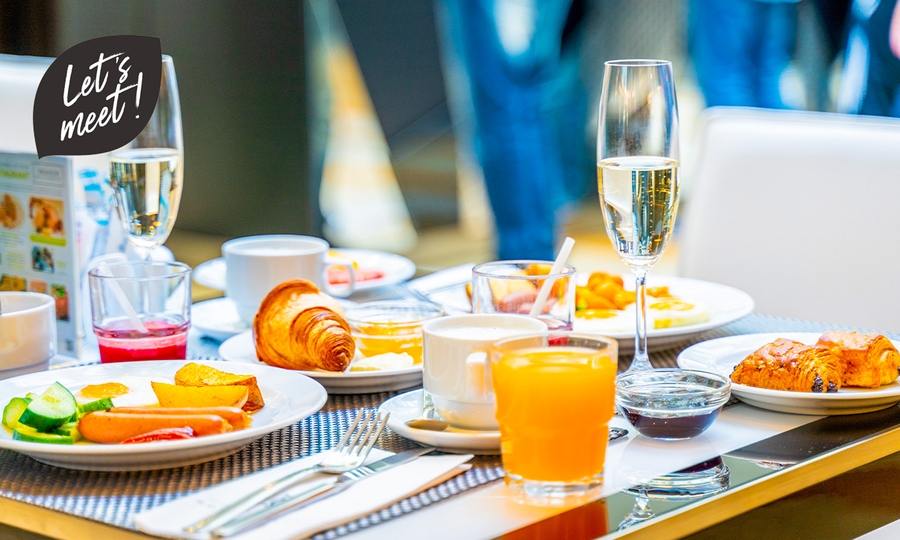 Ontbijtbuffet + glas cava (1,5 uur) bij Let's Meet Gent