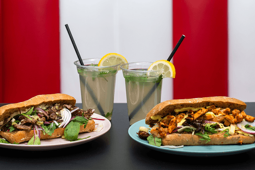 Valgfri sandwich og lemonade 