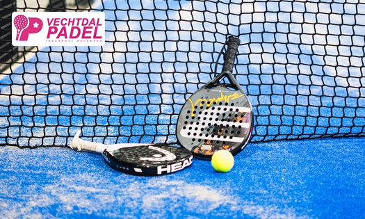 Huur indoor padelbaan (60 min)
